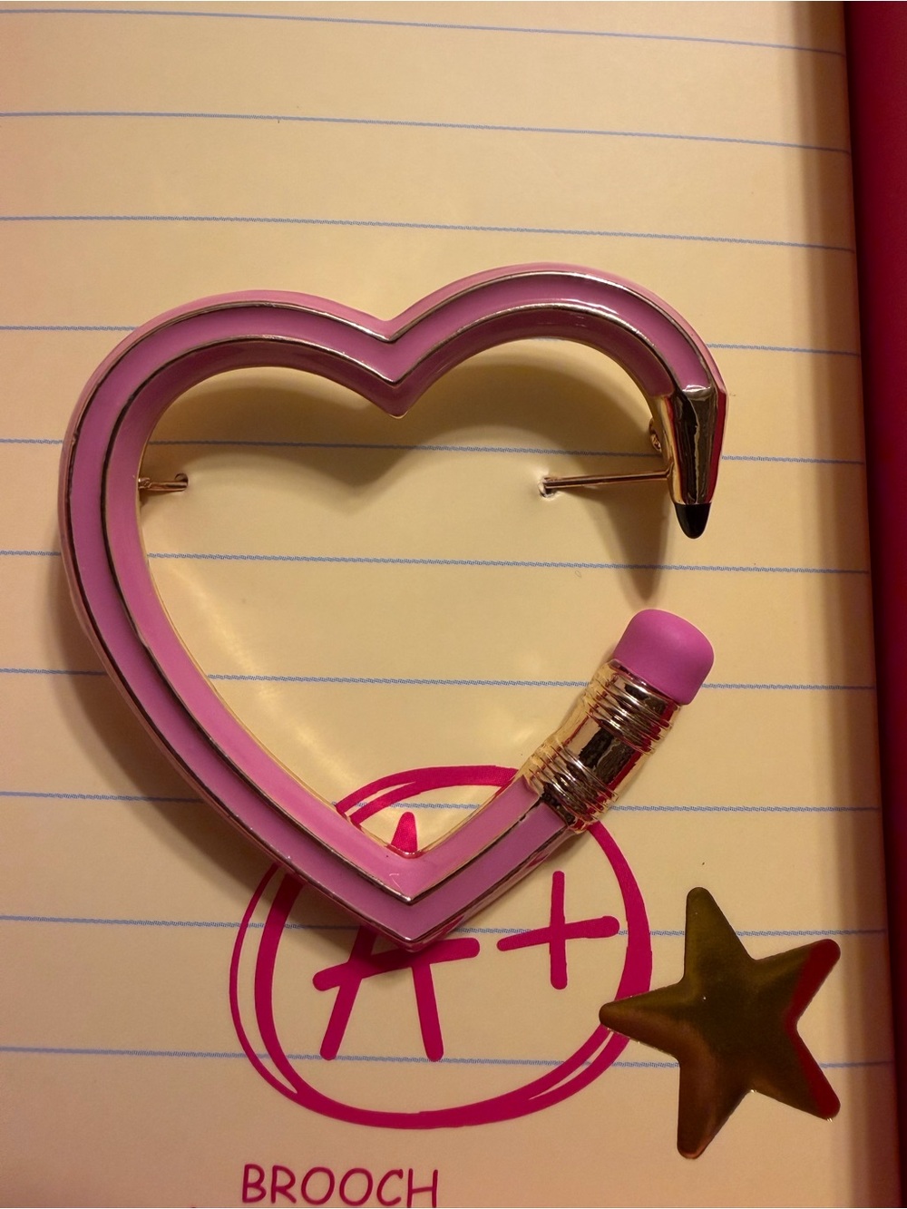 Betsey Johnson Hot Pink Heart Brooch in Branded Box - Picture 4 of 4